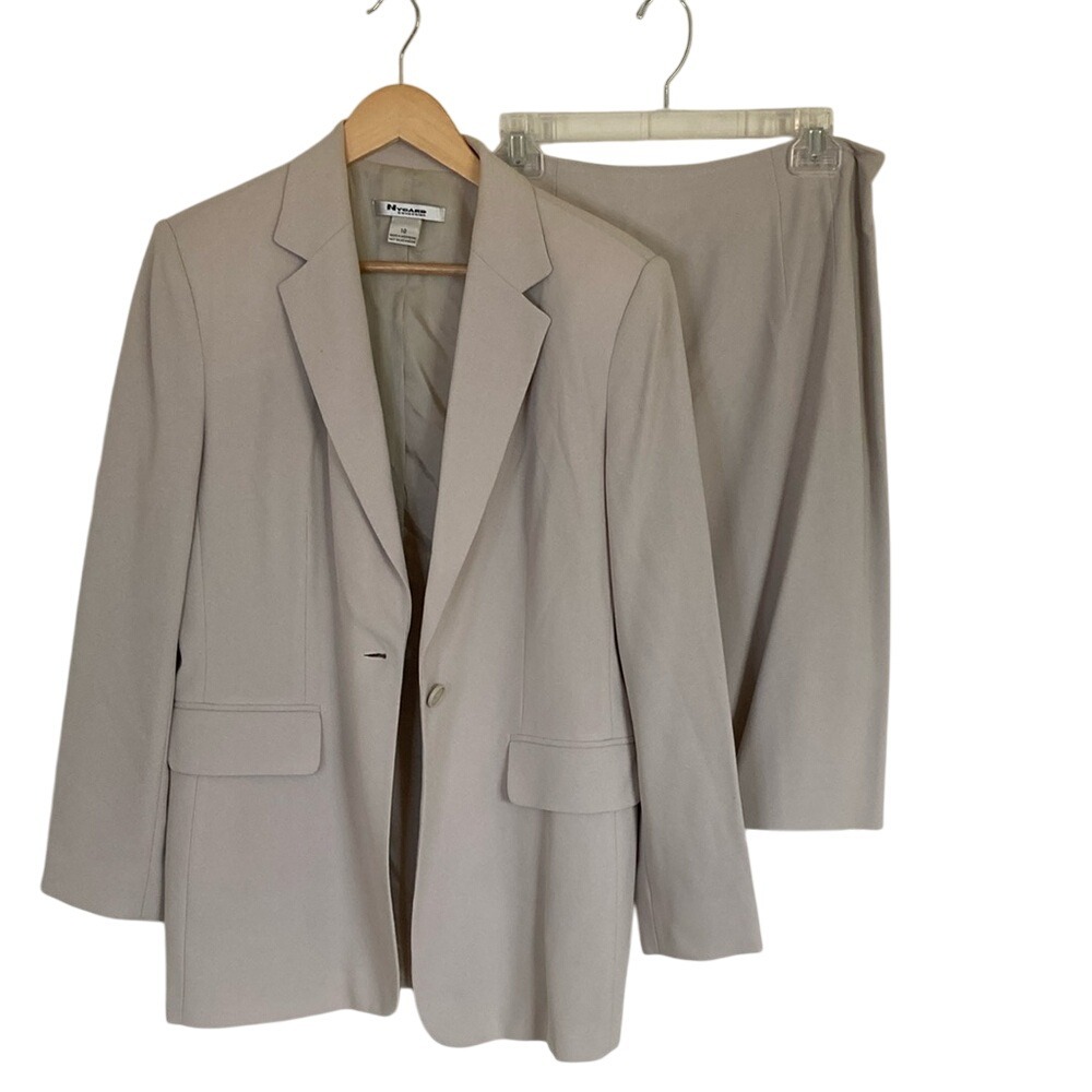 Nygard Collection Womens Skirt Blazer Suit Set Beige Size 10/12 Classic Basic